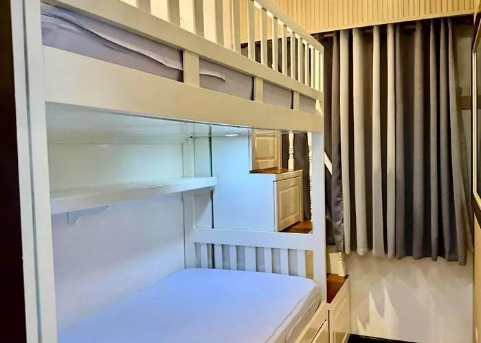 Cozy 2br At Suntrust Adriatico Gardens